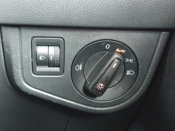 Used Volkswagen Polo 2018 for sale - 76187791: Photo 16