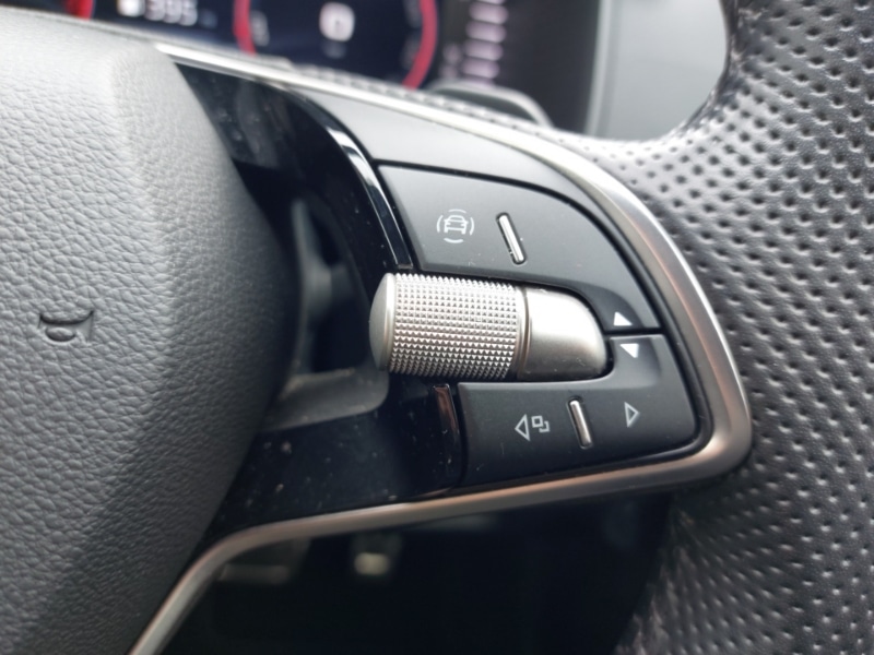 Used Skoda Karoq 2024 for sale - 78187269: Photo 16