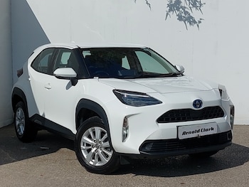 Used Toyota Yaris Cross 2023 for sale - 78283400: Photo