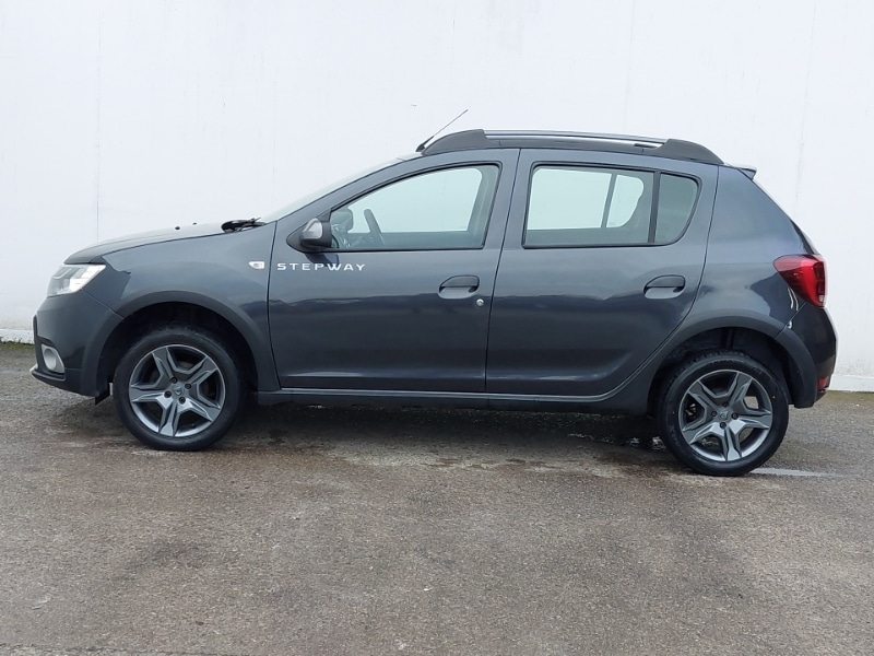 Used Dacia Sandero Stepway 2019 for sale - 77439524: Photo 4