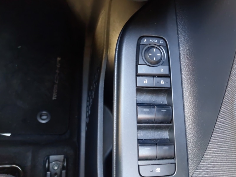 Used Toyota C-HR 2024 for sale - 77731406: Photo 18