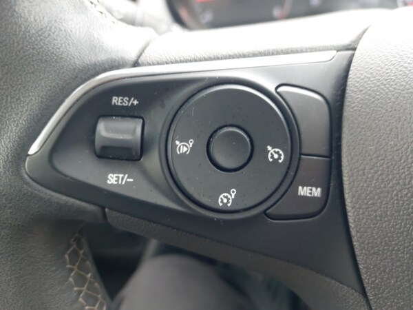 Used Vauxhall Crossland 2022 for sale - 76199461: Photo 16
