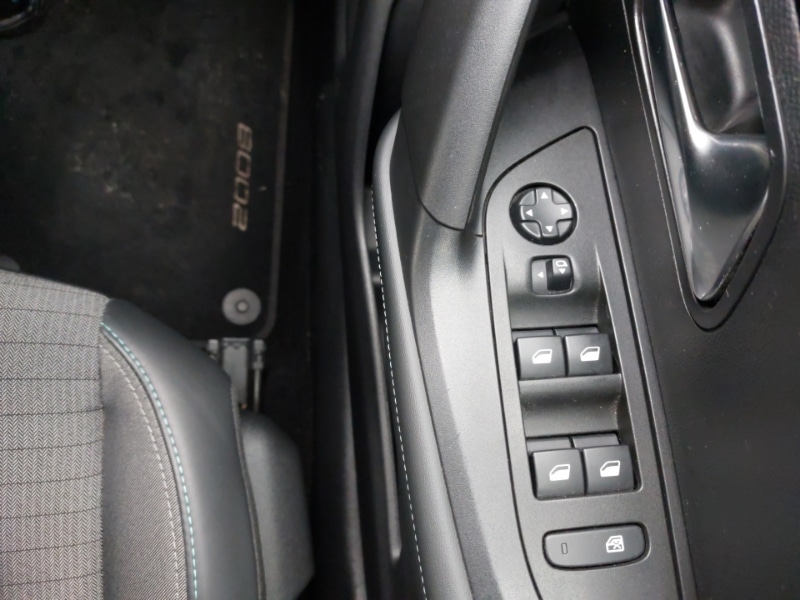 Used Peugeot 2008 2022 for sale - 77337933: Photo 19