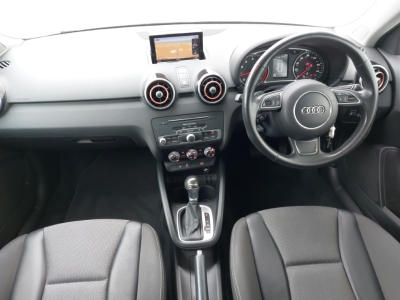 Used Audi A1 2016 for sale - 76351274: Photo 2