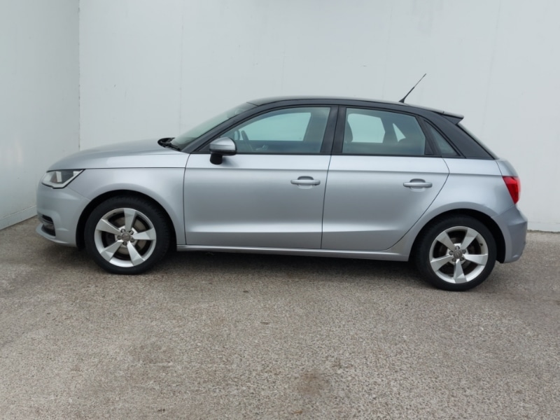 Used Audi A1 2016 for sale - 76351274: Photo 4