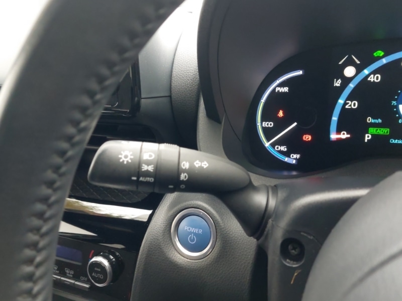 Used Toyota Yaris Cross 2022 for sale - 76172102: Photo 17