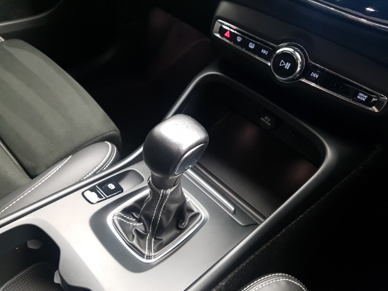 Used Volvo XC40 2021 for sale - 77206116: Photo 17