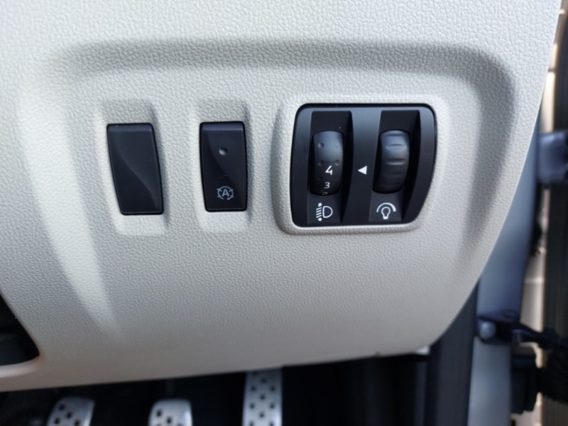 Used Renault Captur 2018 for sale - 76954812: Photo 19