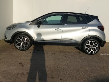 Used Renault Captur 2018 for sale - 76954812: Photo