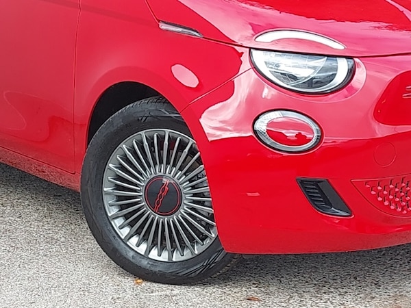 Used Fiat 500 2023 for sale - 76242232: Photo 9