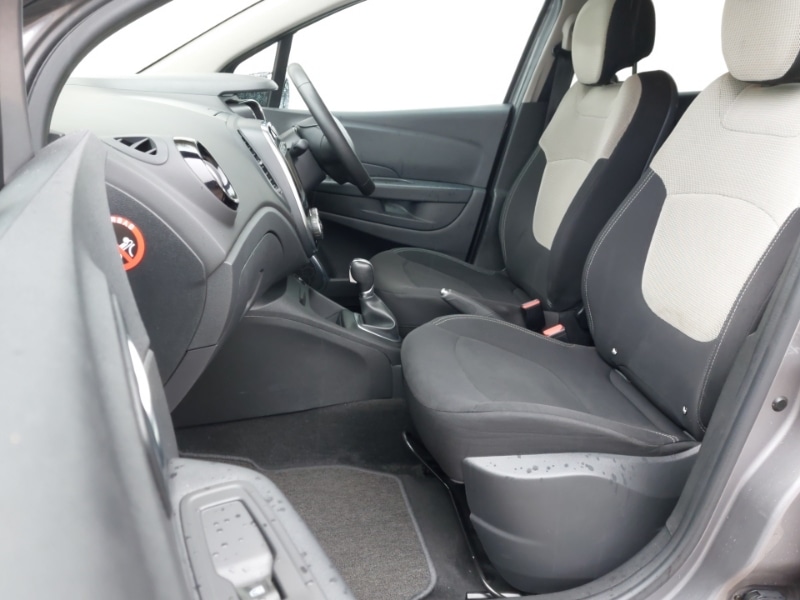 Used Renault Captur 2019 for sale - 76506673: Photo 5