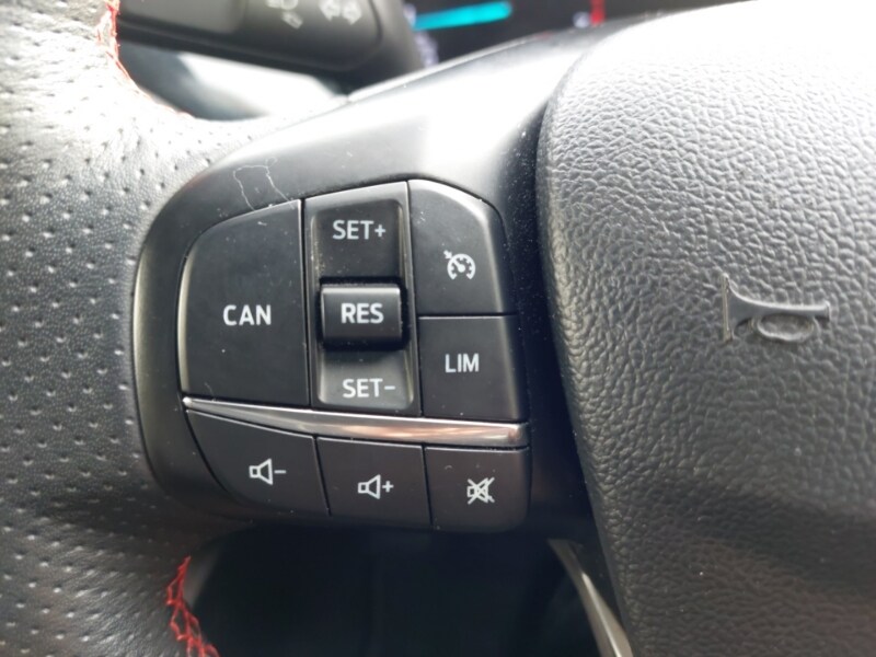 Used Ford Focus 2021 for sale - 77721934: Photo 14