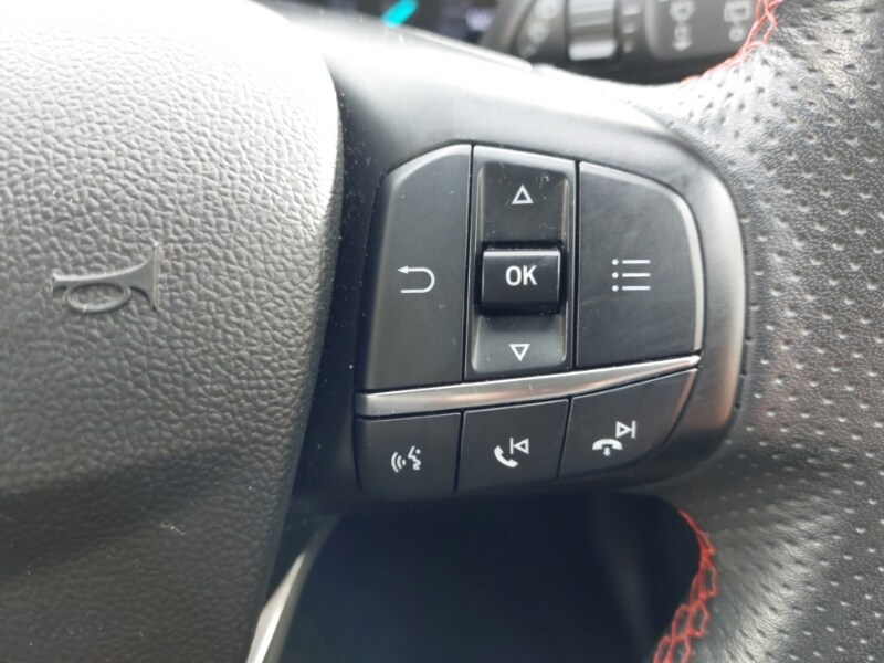 Used Ford Focus 2021 for sale - 77721934: Photo 16