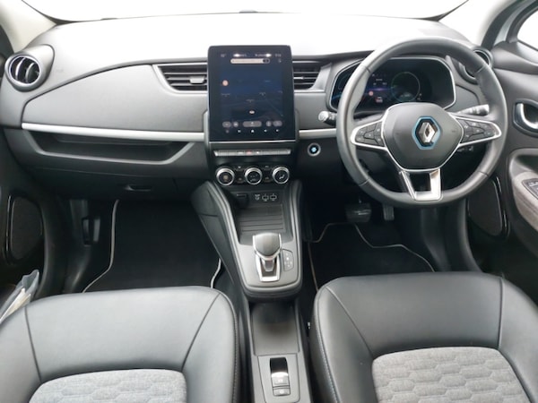 Used Renault Zoe 2020 for sale - 76294011: Photo 2