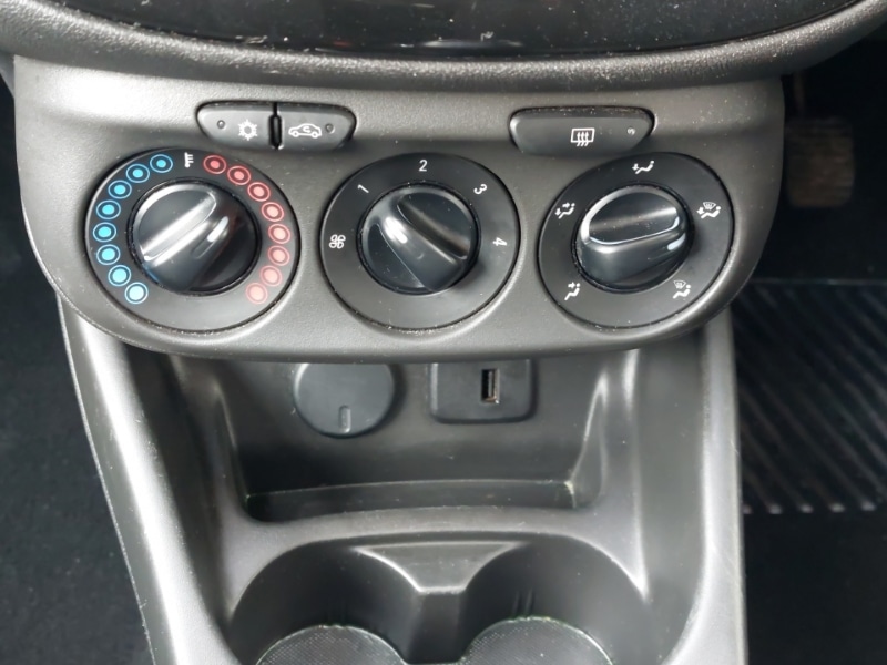 Used Vauxhall Corsa 2016 for sale - 77674366: Photo 11