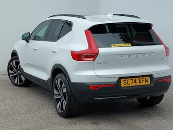 Used Volvo XC40 2024 for sale - 75714962: Photo