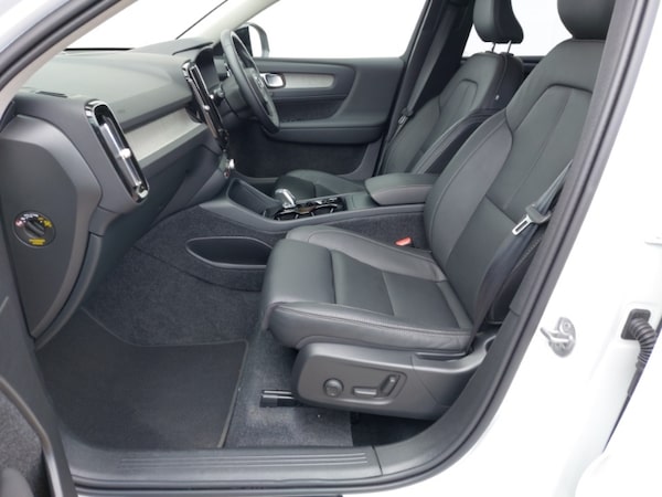 Used Volvo XC40 2024 for sale - 75714962: Photo 5