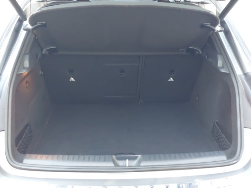 Used Mercedes-Benz GLA 2018 for sale - 77150193: Photo 8