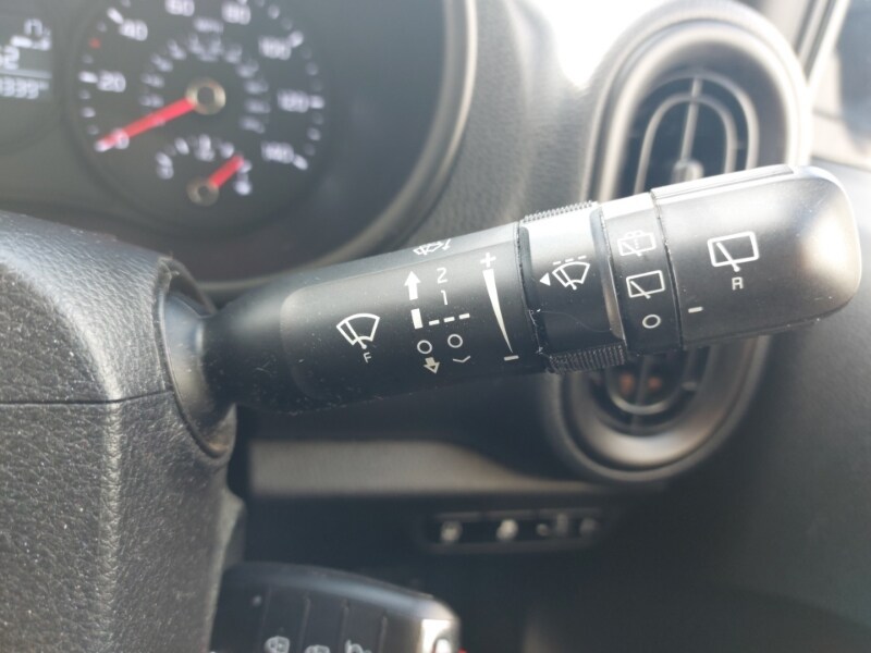Used Kia Picanto 2019 for sale - 76103318: Photo 15