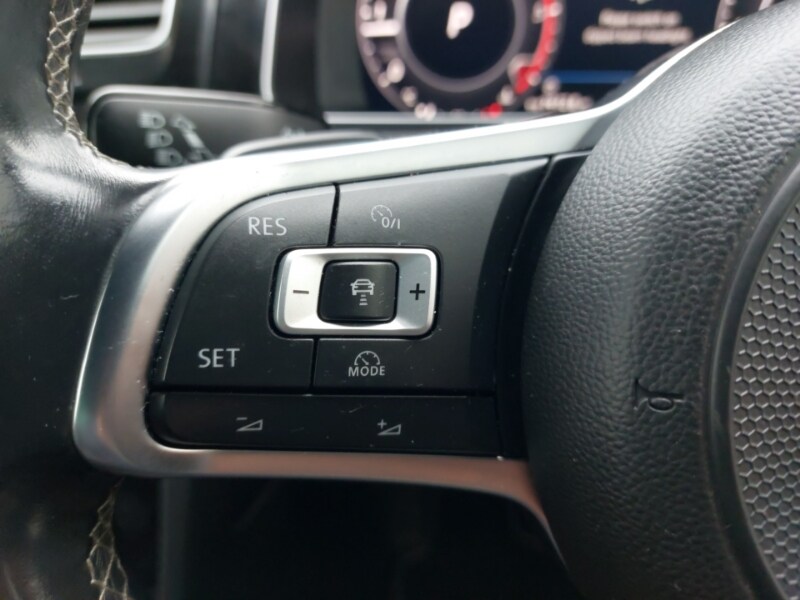 Used Volkswagen Golf 2018 for sale - 76566910: Photo 17