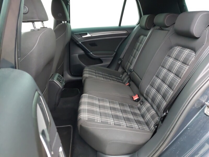 Used Volkswagen Golf 2018 for sale - 76566910: Photo 6