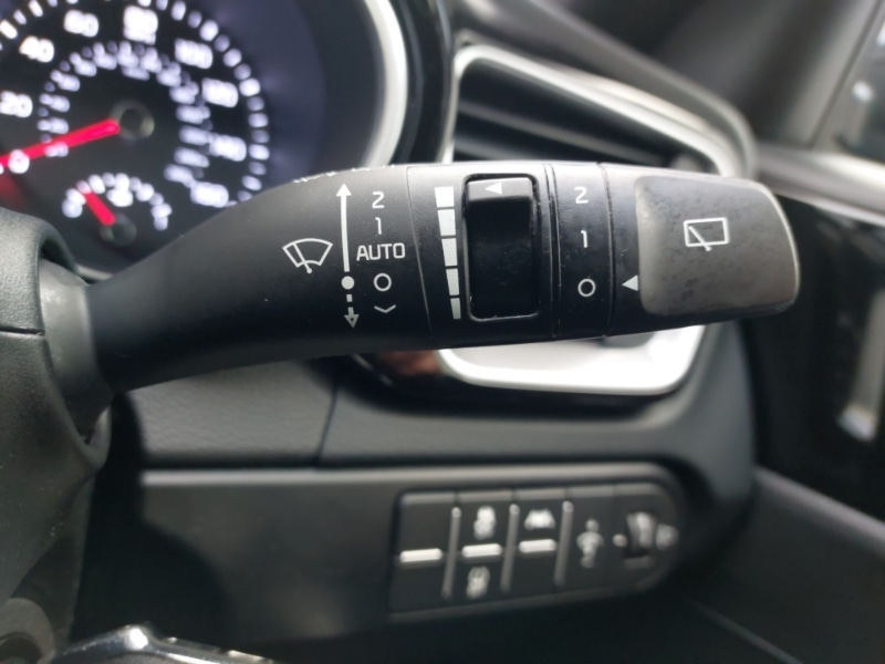 Used Kia XCeed 2023 for sale - 77189685: Photo 17