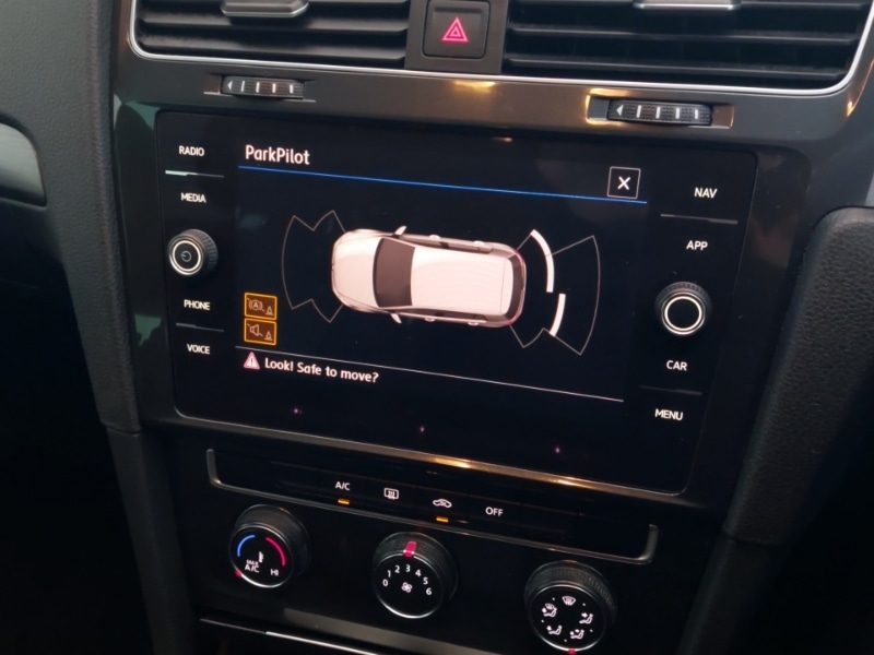 Used Volkswagen Golf 2019 for sale - 76889282: Photo 13