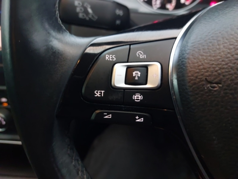 Used Volkswagen Golf 2019 for sale - 76889282: Photo 14