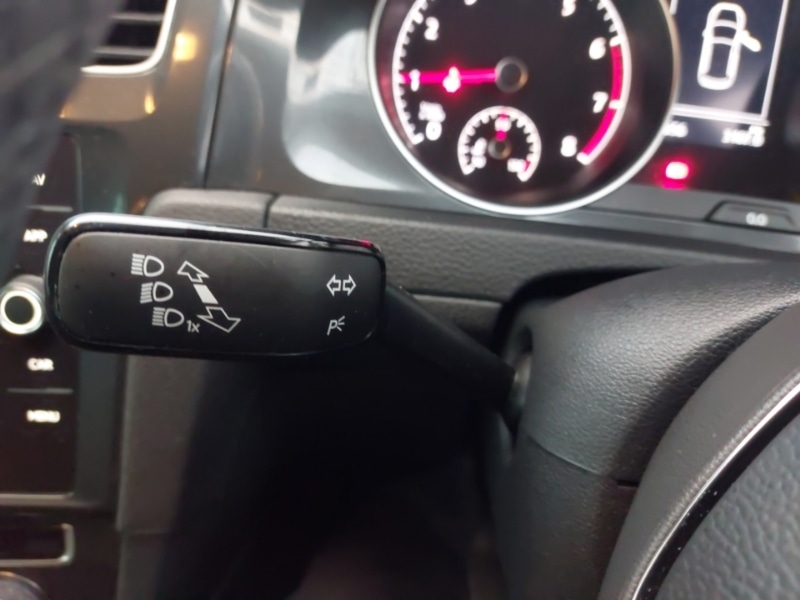 Used Volkswagen Golf 2019 for sale - 76889282: Photo 17