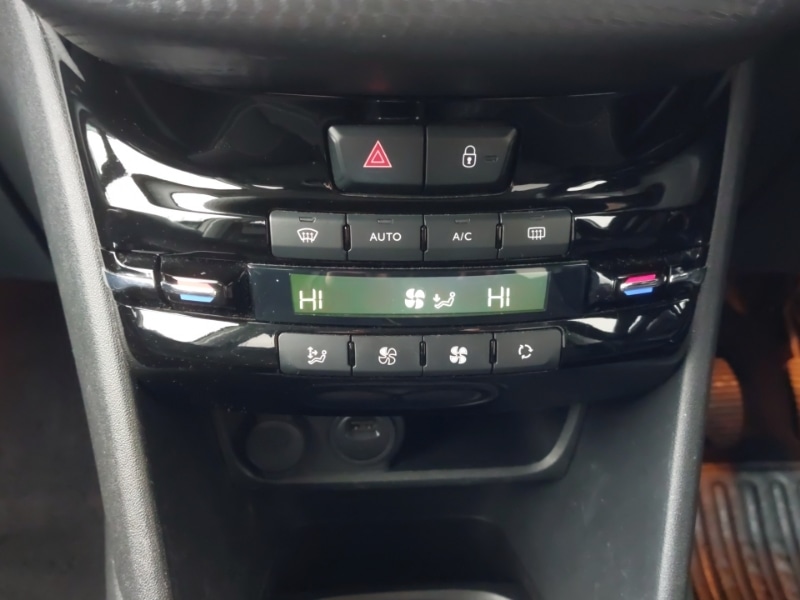 Used Peugeot 208 2019 for sale - 77544011: Photo 11