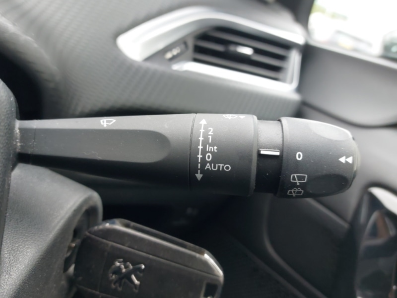 Used Peugeot 208 2019 for sale - 77544011: Photo 17