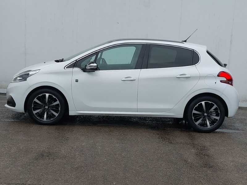 Used Peugeot 208 2019 for sale - 77544011: Photo 4
