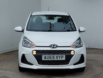 Used Hyundai i10 2019 for sale - 79700549: Photo