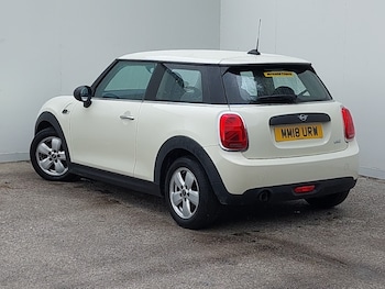 Used MINI One 2018 for sale - 75952192: Photo