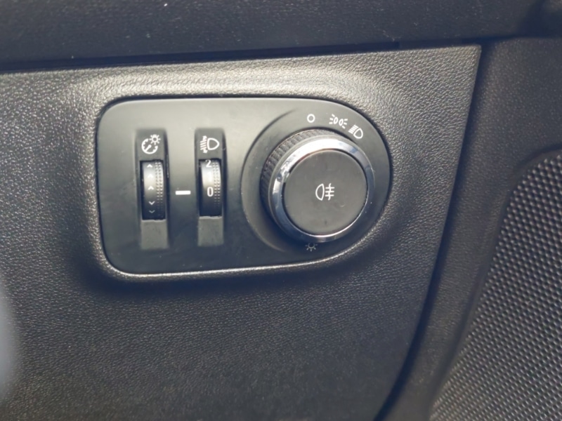 Used Vauxhall ADAM 2016 for sale - 77798734: Photo 19