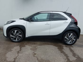 Used Toyota Aygo X 2023 for sale - 79627161: Photo