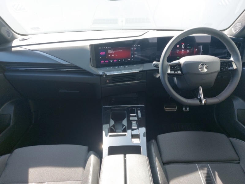 Used Vauxhall Astra 2024 for sale - 77503021: Photo 2