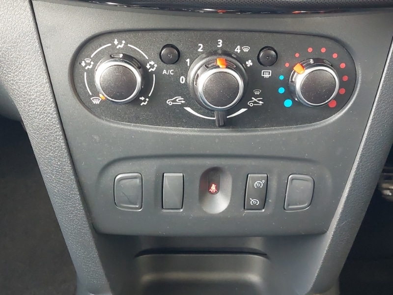 Used Dacia Sandero Stepway 2020 for sale - 76589270: Photo 11