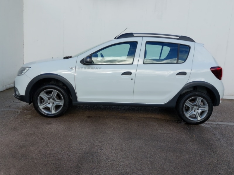 Used Dacia Sandero Stepway 2020 for sale - 76589270: Photo 4