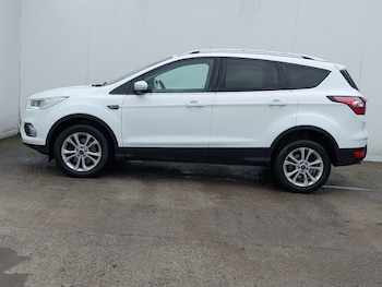 Used Ford Kuga 2018 for sale - 77761100: Photo