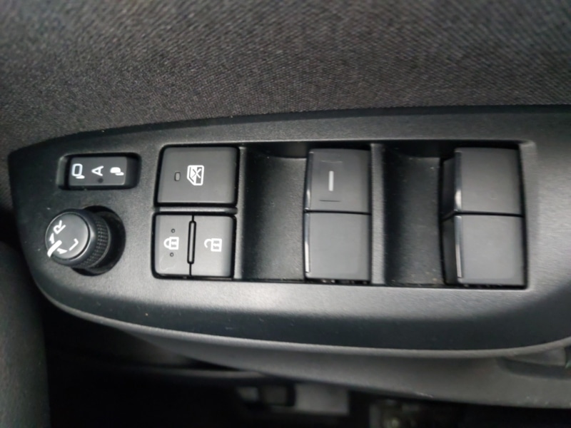 Used Mazda Mazda2 HYBRID 2024 for sale - 76889278: Photo 18