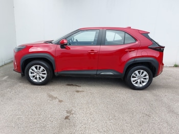 Used Toyota Yaris Cross 2022 for sale - 78621801: Photo