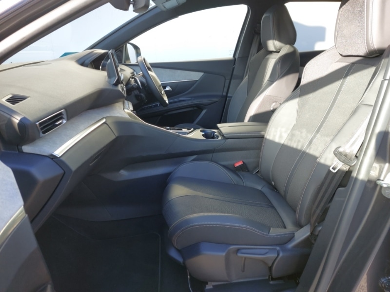 Used Peugeot 3008 2023 for sale - 76629385: Photo 5