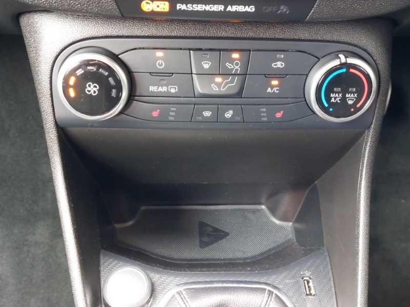 Used Ford Fiesta 2018 for sale - 78065662: Photo 11