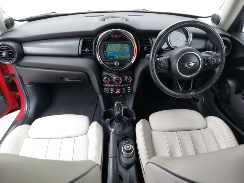 Used MINI Hatch 2018 for sale - 77482826: Photo 2