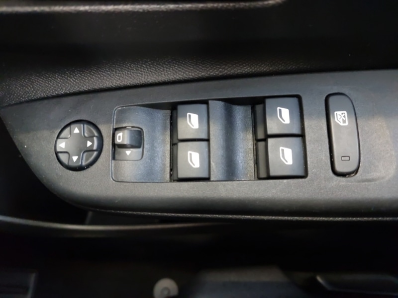 Used Vauxhall Corsa 2023 for sale - 77656850: Photo 17