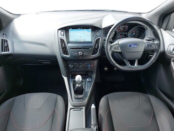 Used Ford Focus 2017 for sale - 78403387: Photo