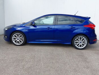 Used Ford Focus 2017 for sale - 78403387: Photo