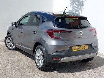 Used Renault Captur 2020 for sale - 79368126: Photo