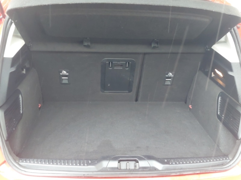 Used Ford Focus 2022 for sale - 76165952: Photo 8